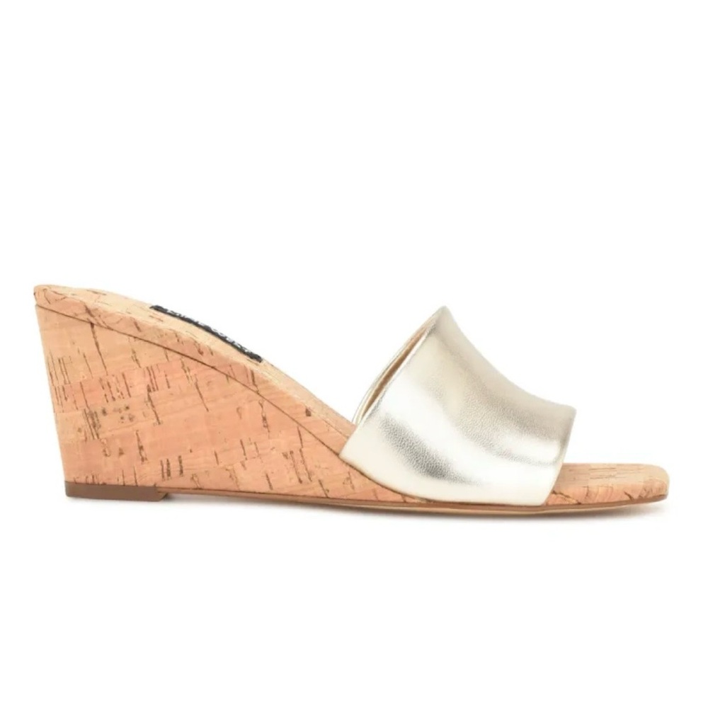 Nine West Metallic Gold slide wedge - Picture 4 of 8